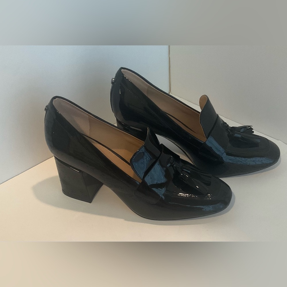 Antonio Melani Black Patent Leather Tassel Loafer Size 8M